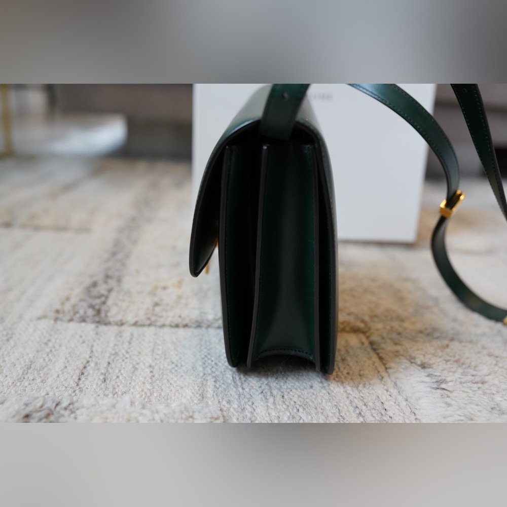Celine Medium Classic Box Bag in Dark Green - Picture 5 of 10